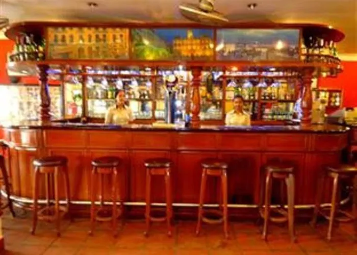Lyon D\'Or Hotel And Restaurant