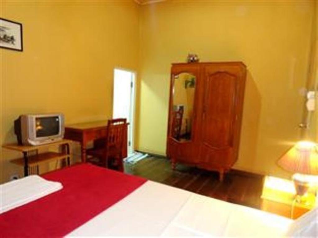 Lyon D'or Hotel